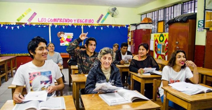 FORMA DE ATENCIÓN SEMIPRESENCIAL